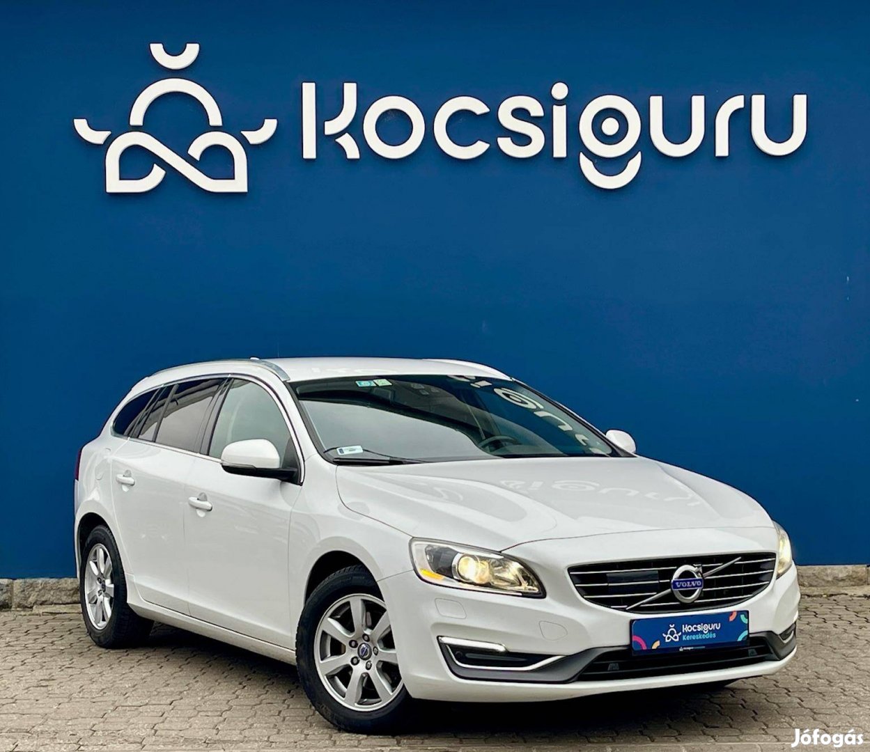 Volvo V60 2.0 D [D4] Summum Geartronic / Karban...